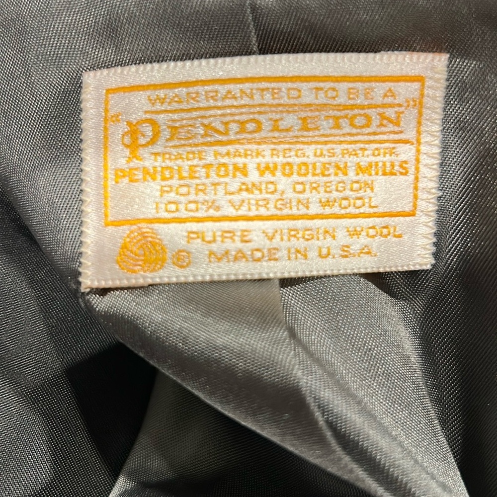 Pendleton Gray Wool-Blend Tailored Blazer - image 2